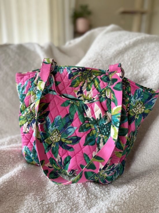 Vera Bradley Handbags - Y2K Vintage Vera Bradley Tropical Paradise Glenna Shoulder Bag Limited Release!